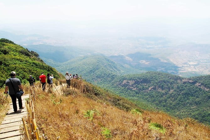 One Day Sticky Waterfall, White Water Rafting,Elephants Sanctuary - Transport, timing, and the risk of a loose schedule