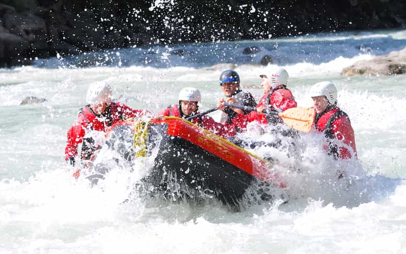 Ötztal: Action Whitewater Rafting at Imster Canyon - The calm beginning before the gorge