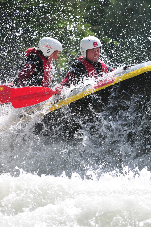 Ötztal: Rafting at Imster Canyon for Beginners - Guides, safety, and the value of clear instruction