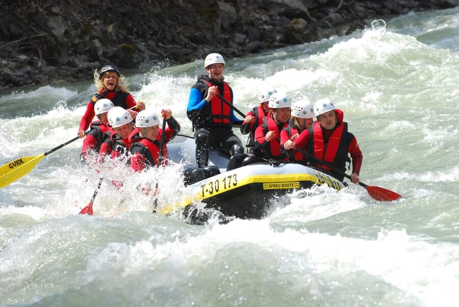 Ötztal: Rafting at Imster Canyon for Beginners - How the four-hour rafting schedule works