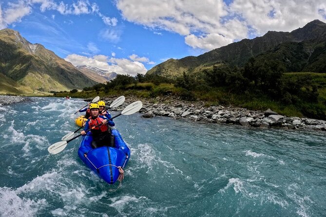 Packraft Wanaka - Eddies, wave trains, and white-water