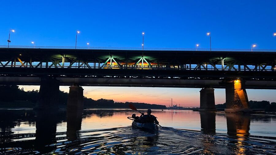 Packrafting kayaking guided tour Vistula river Warsaw Poland - The price and what it buys you