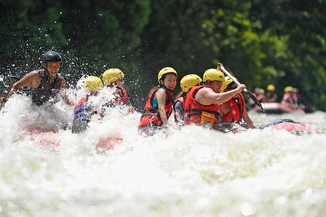 Padas River White Water Rafting from Kota Kinabalu (Grade 3 & 4) - Pangi safety briefing and river preparation