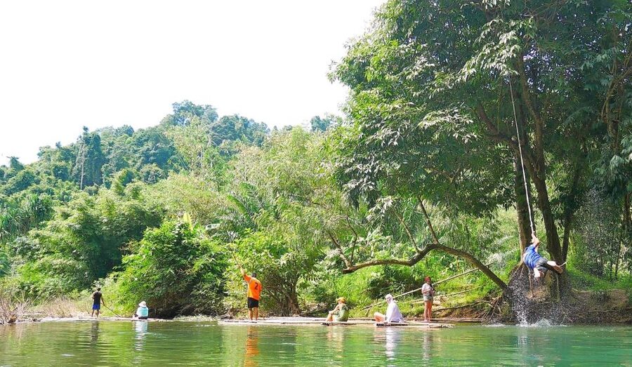 Phuket Ethical Nature Adventure: Rafting, Turtles & Elephant - Making a Ya Dom herbal inhaler