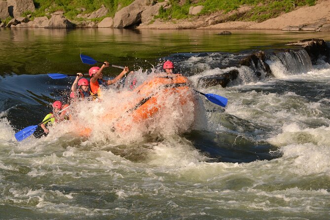 Private Rafting Experience in Melgaço - Getting fitted with the supplied equipment