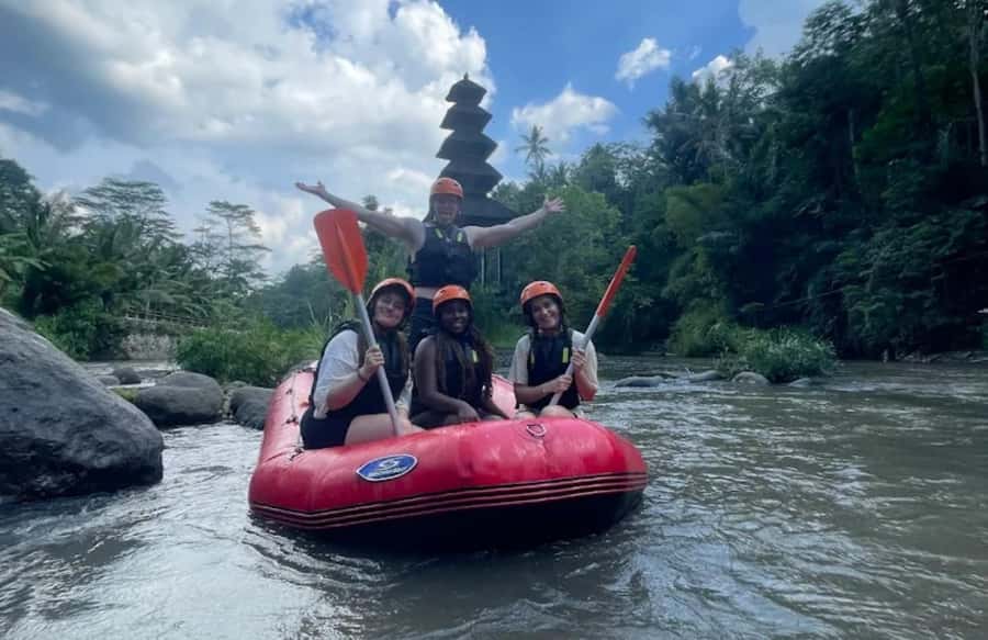 Quad bike bali tunnel waterfall with Rafting - Lunch, showers, and the practical comforts