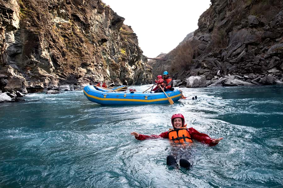Queenstown: Kawarau River Rafting and Jet Boat Ride - The jet boat ride at 95 km/h