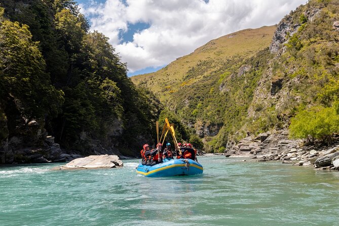 Queenstown: Kawarau River Whitewater Rafting - Getting fitted out at the rafting base