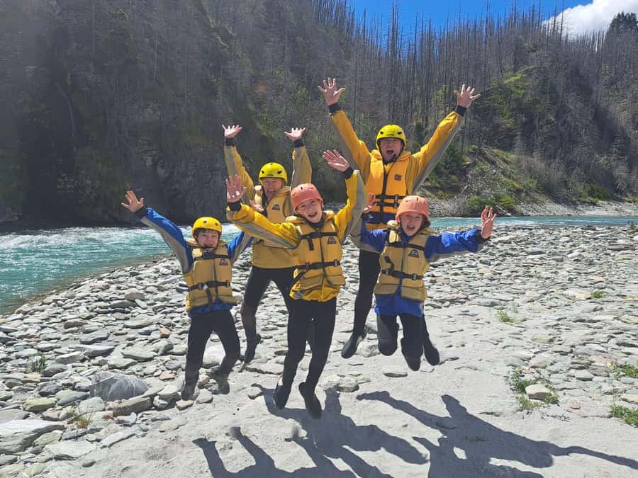 Queenstown: Shotover River Rafting & Skippers Canyon Tour - A rafting day built around Skippers Canyon