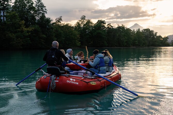 Raclette Rafting in Interlaken - Meeting in Wilderswil and ending in Unterseen