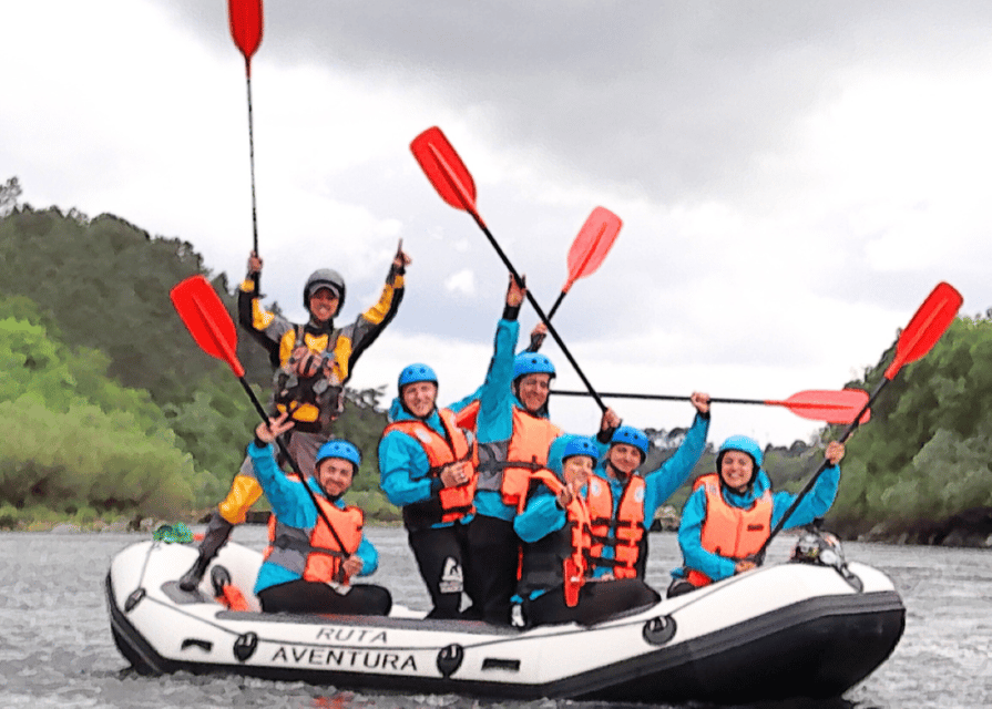 RADICAL ADVENTURE IN MELGAÇO: RAFTING ON THE MINHO RIVER - Warm-Up Games and the First Thirty Minutes
