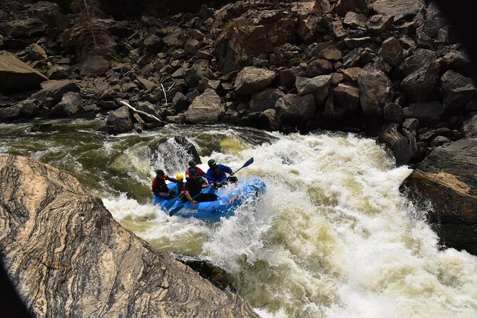 Raft through Gore Canyon- Class V Ultimate Advanced White-Water Rafting - Key points to know before you book