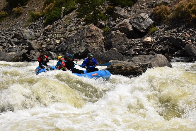 Raft through Gore Canyon- Class V Ultimate Advanced White-Water Rafting - The takeout and the cold-weather lesson