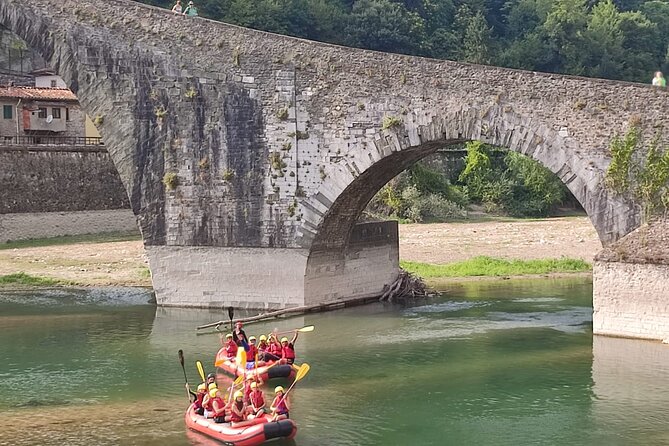 Rafting activity with family in Lucca - Timing, group size, and the real value