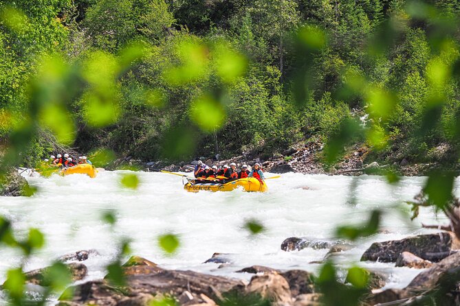 Rafting Adventure on the Kicking Horse River - Lunch, snacks, and the practical value of the price