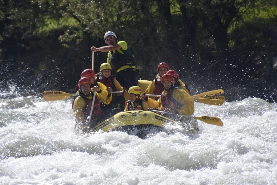 Rafting Classic, with Extreme Waves - Getting fitted for the Noce River