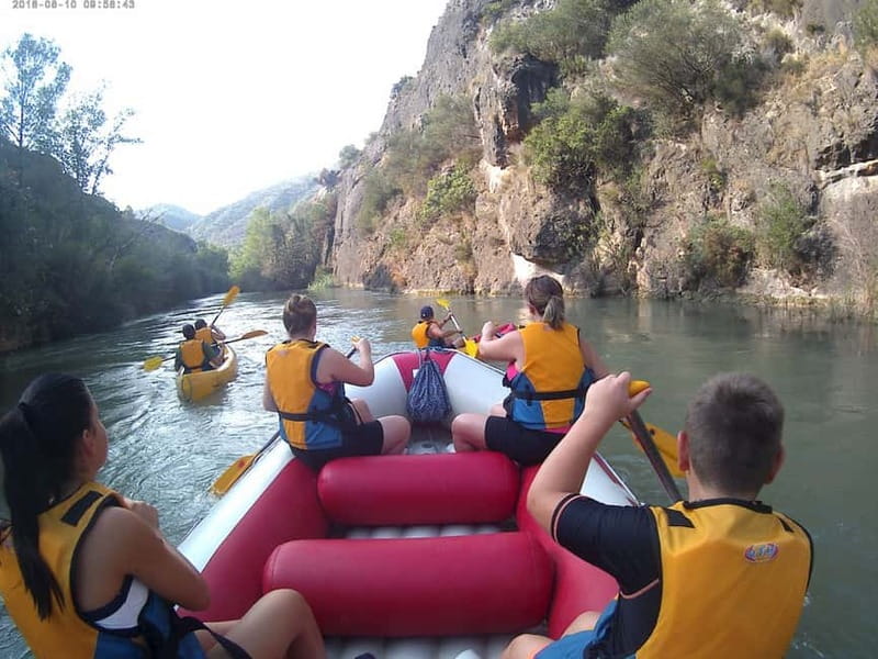 Rafting en Cañón de Almadenes y Cueva Abrigos Rupestres - Starting at Venta Reales