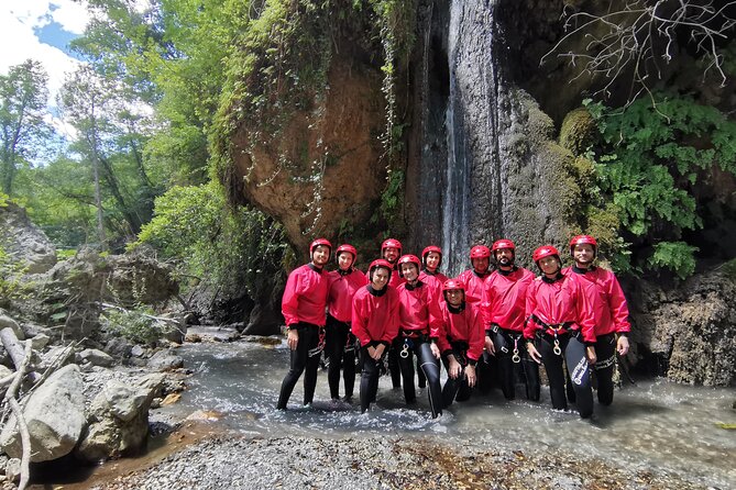 Rafting "Experience 2 days" - Day one: 16 kilometers through the Lao canyon