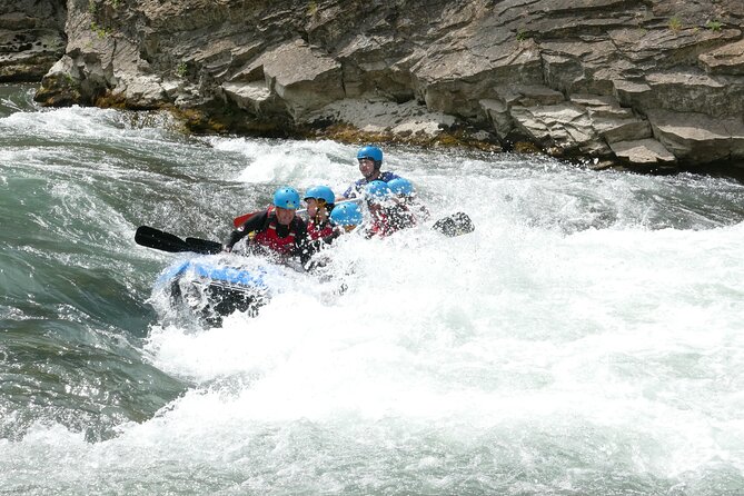 Rafting in Murillo de Gállego - Meeting at Murillo de Gállego and Getting Ready