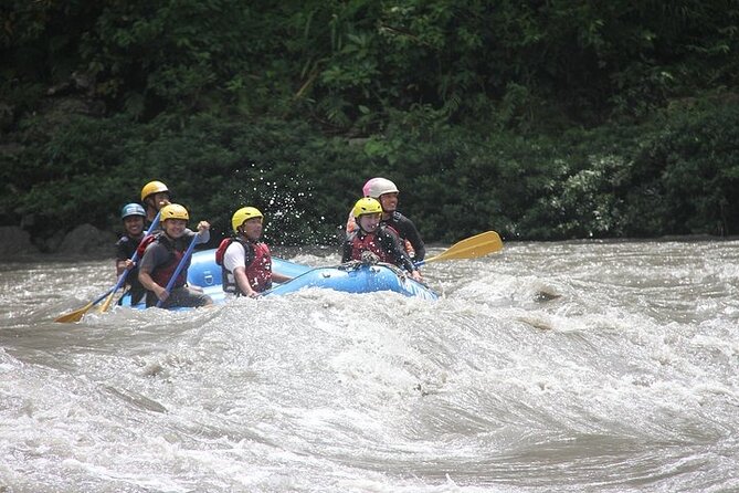 Rafting in Nepal: Trishuli, Bhotekoshi & Other River Rafting - Lunch, gear, and the practical package