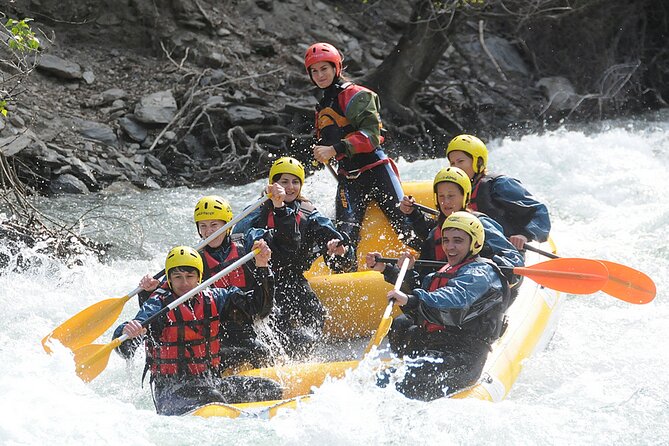 Rafting Llavorsi-Sort, 18km, 9.30 am - The Sort Dam drop, when conditions allow