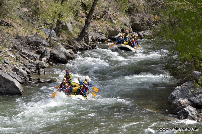 Rafting Llavorsi-Sort, 18km, 9.30 am - Finishing beside the pool in Sort