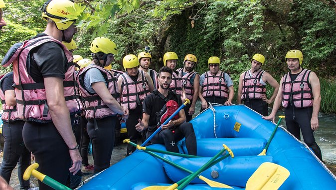 Rafting Lousios river - Arriving at the Vlachorraptis rafting base