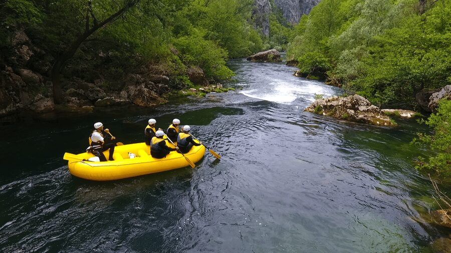 Rafting on the Cetina river - Meeting at Radmanove Mlinice