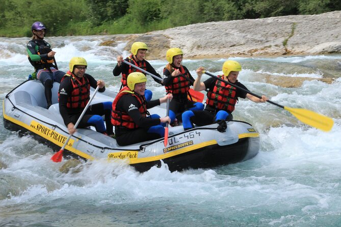 Rafting on the Isar - The practical side: changing rooms and transport