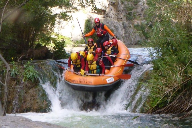 Rafting Valencia-Castellón - Optional jumps and swimming in the current