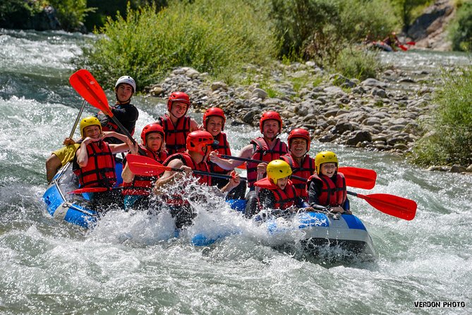Rafting Verdon – “Explor Verdon” – Family Course - The safety briefing before the river