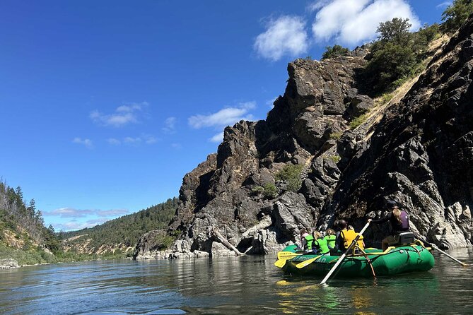 Rogue River Half Day Rafting Trip and Hellgate Canyon - Timing, weather, and practical planning
