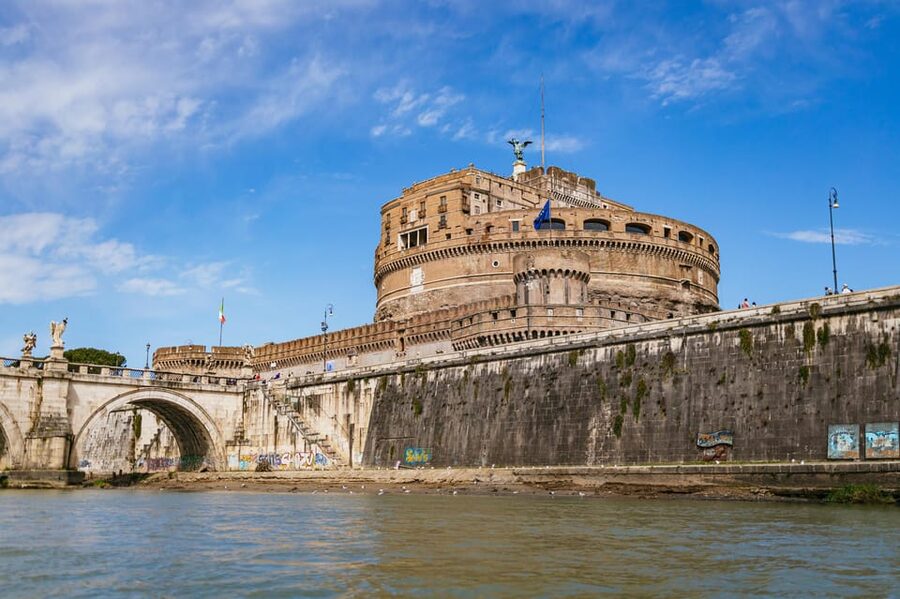 Rome: Tiber River Urban Rafting Tour with Roman Pizza - Ponte Garibaldi and the city’s small rapids
