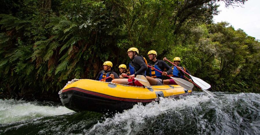 Rotorua Rafting: Kaituna River Rafting Experience-Free Sauna - Returning to base and using the sauna