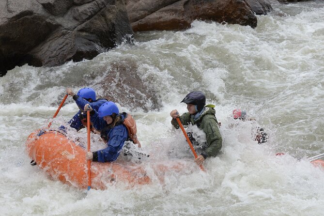 Royal Gorge Full-Day Rafting Trip - Practical packing advice for a wet day