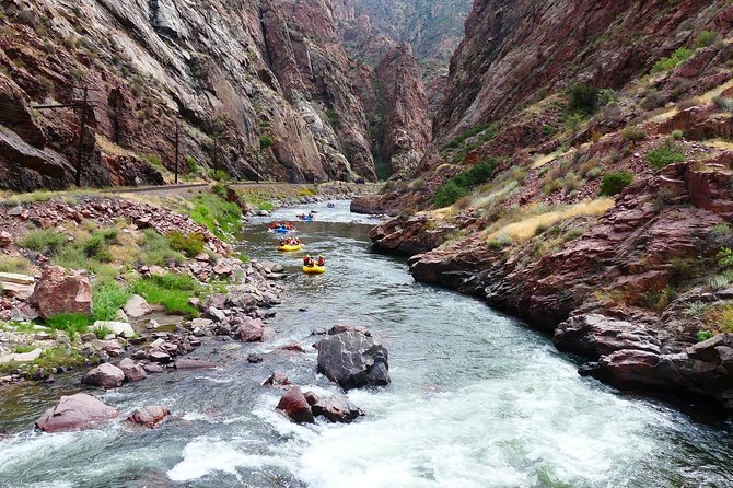 Royal Gorge Rafting Half Day Tour (FREE wetsuit use!) - Class IV Extreme fun! - Photos and the after-river slideshow