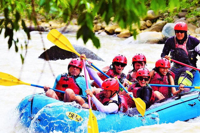Savegre River Rafting Class II-III from Jaco - Fresh Fruit, Lunch, and the Ride Home