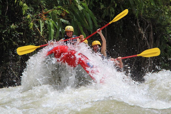Savegre River Rafting Private Trip from Manuel Antonio - The waterfall break and fruit snack
