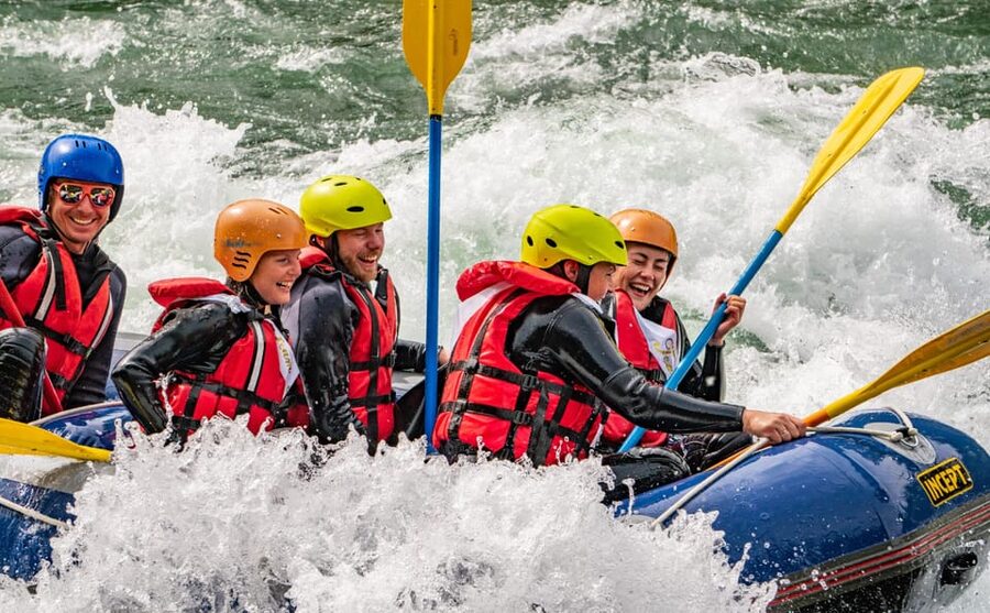 Sjoa: Unforgettable Rafting Experience - The middle Sjoa gives you a changing ride