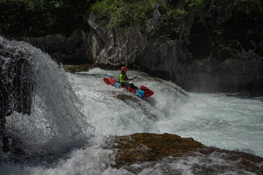 Slunj: Mrežnica River Packrafting Trip - Learning to control a single-person packraft