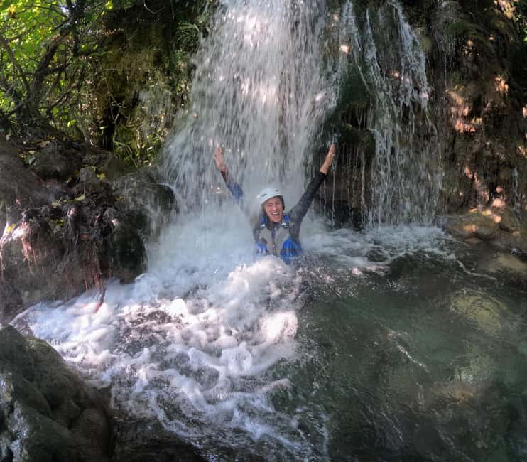 Split/Omiš: Rafting, Cliff Jumping, and Cave Tour - Transfers from Split and meeting points in Omiš