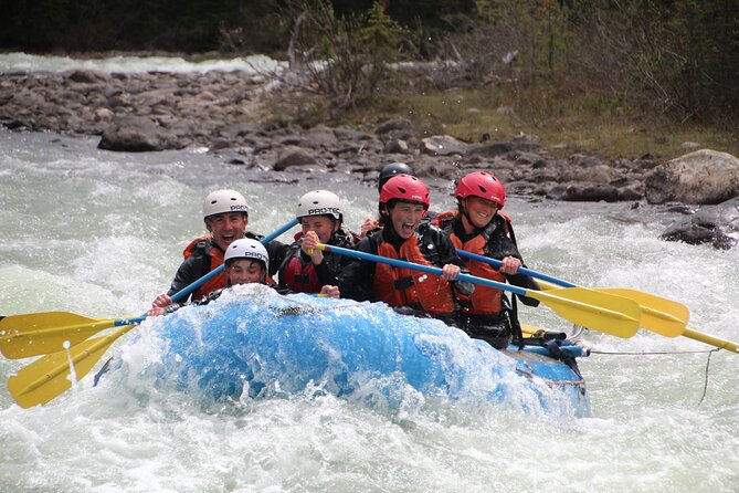 Sunwapta River Self-Drive Rafting Trip - Learning the commands before the first rapid