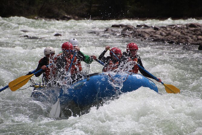 Sunwapta River Self-Drive Rafting Trip - How strenuous is the paddling?