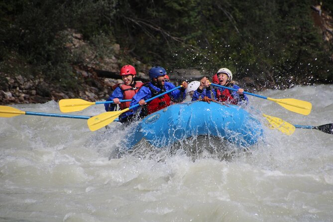 Sunwapta River Self-Drive Rafting Trip - The group size keeps the raft personal
