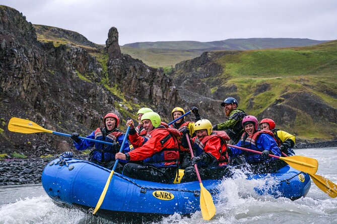Top-Rated Family Rafting-Warm Drysuits, Volcanic Canyon, Epic Fun - Why this rafting trip works for families
