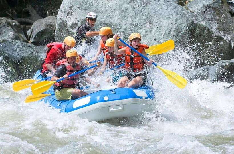 Ubud Adventure: Whitewater Rafting and Cultural Exploration - Lunch, Showers, and the Useful Details After Rafting