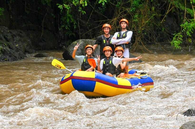 Ubud White Water Rafting with Lunch Included - The guide can shape the mood of the raft