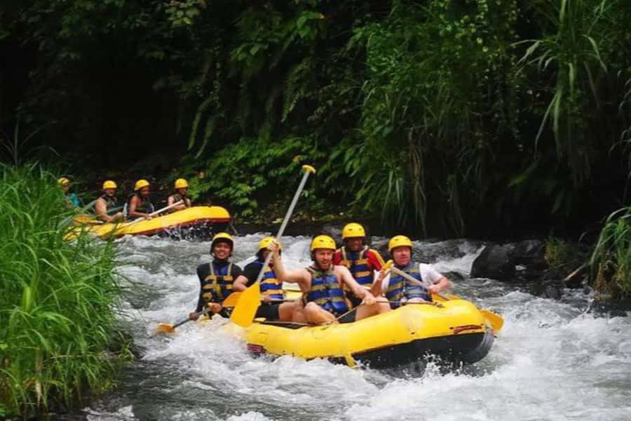 Ubud: Zip-line Adventure, River Rafting & Rice Terraces Tour - Lunch, showers, and the useful practical details