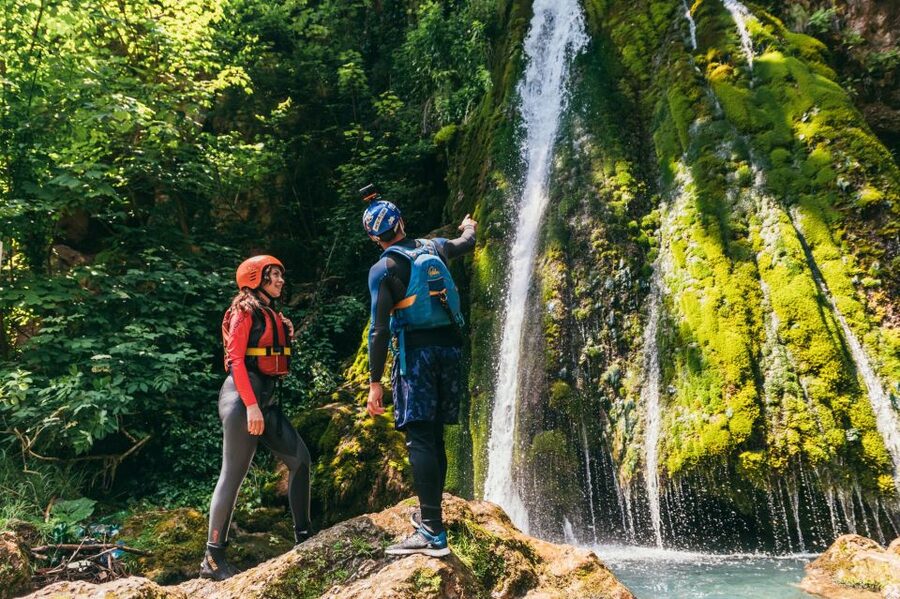Vadu Crisului: Rafting or Kayaking trip on Crisul Repede - A few practical tips for the morning
