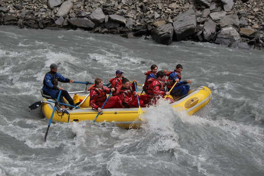 Valdez: Keystone Canyon Whitewater Rafting Trip - A calm pause at Bridal Veil Falls